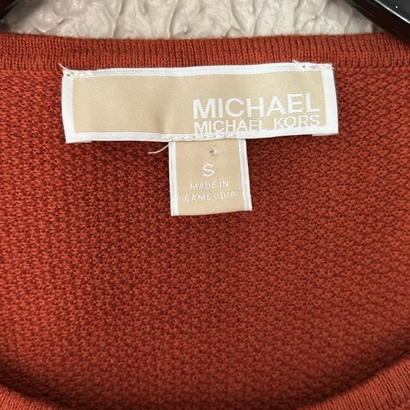 Women’s Michael Kors, Lightweight Sweater, Size Small, Burnt Orange Rust - Picture 2 of 5